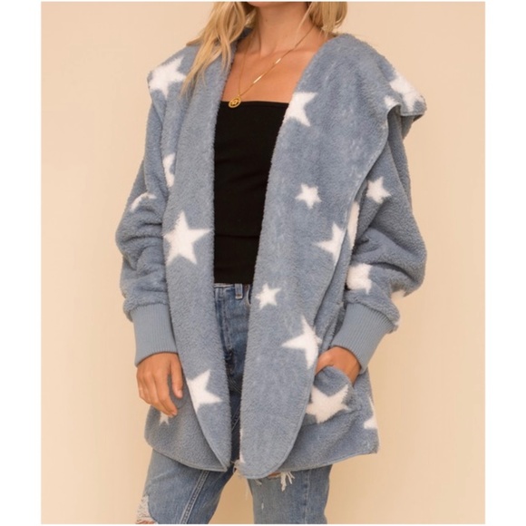 Cozy Star Print Vegan Fur Open Front Shacket Jacket - Picture 2 of 10